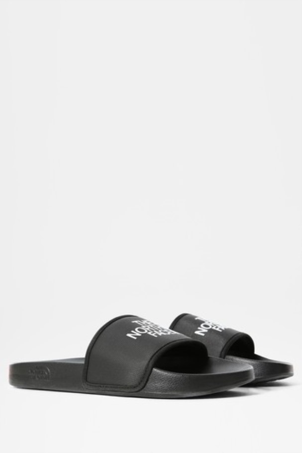 Camp De Base Glisse La Face Nord