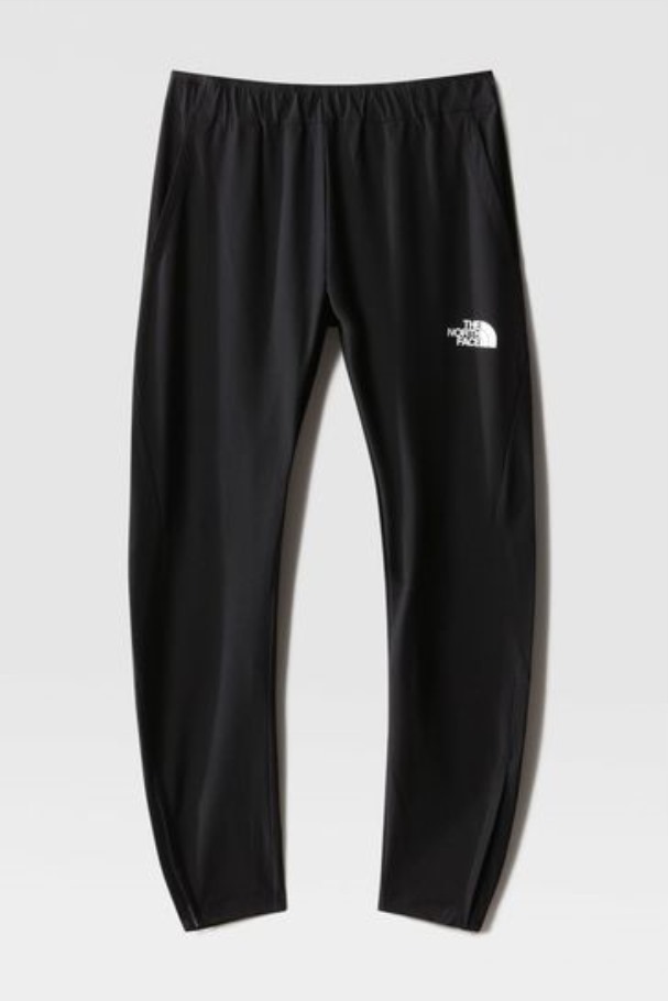 Entraînement D'athlétisme De Montagne Pour Garçons Joggeurs Noirs La Face Nord