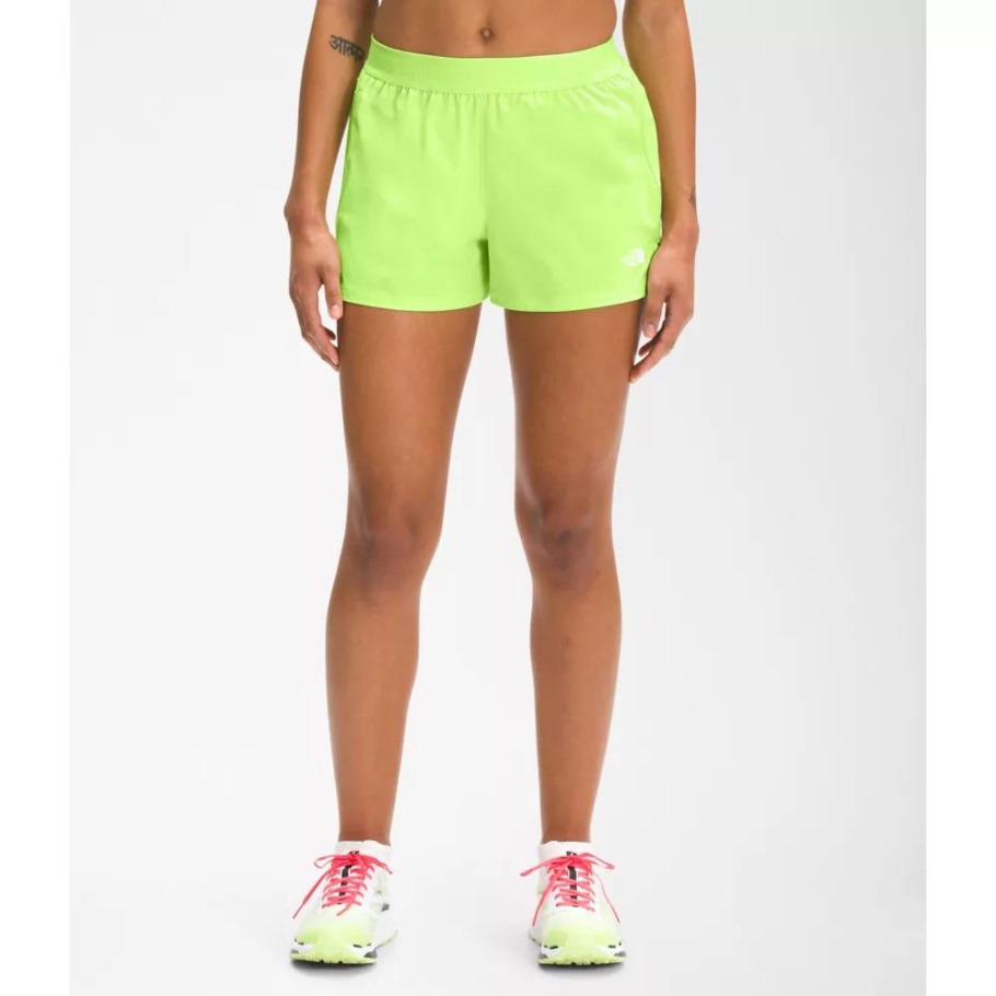Green Women Wander Shorts The North Face