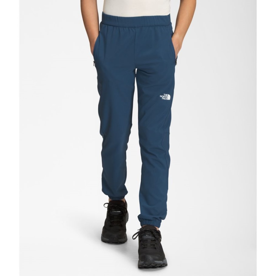 Shady Blue The North Face Boys Sur Un Pantalon De Montagne