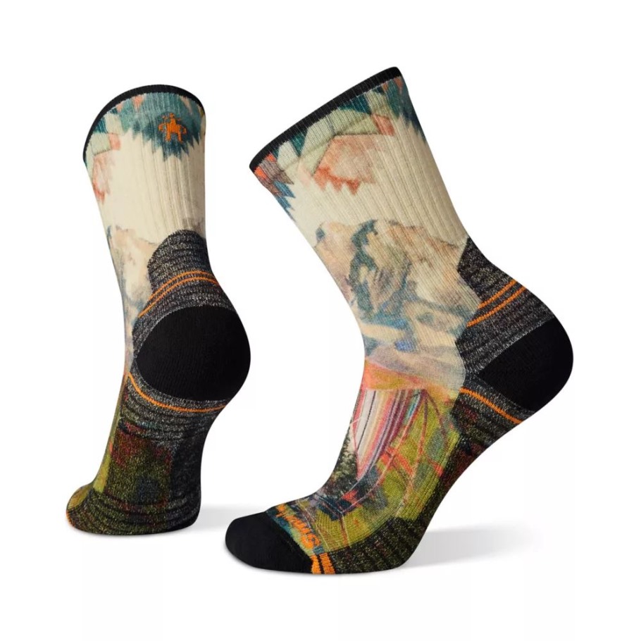 The North Face Chaussettes Mi-mollet à Imprimé Montagne Naturel (tan) Pour Femme